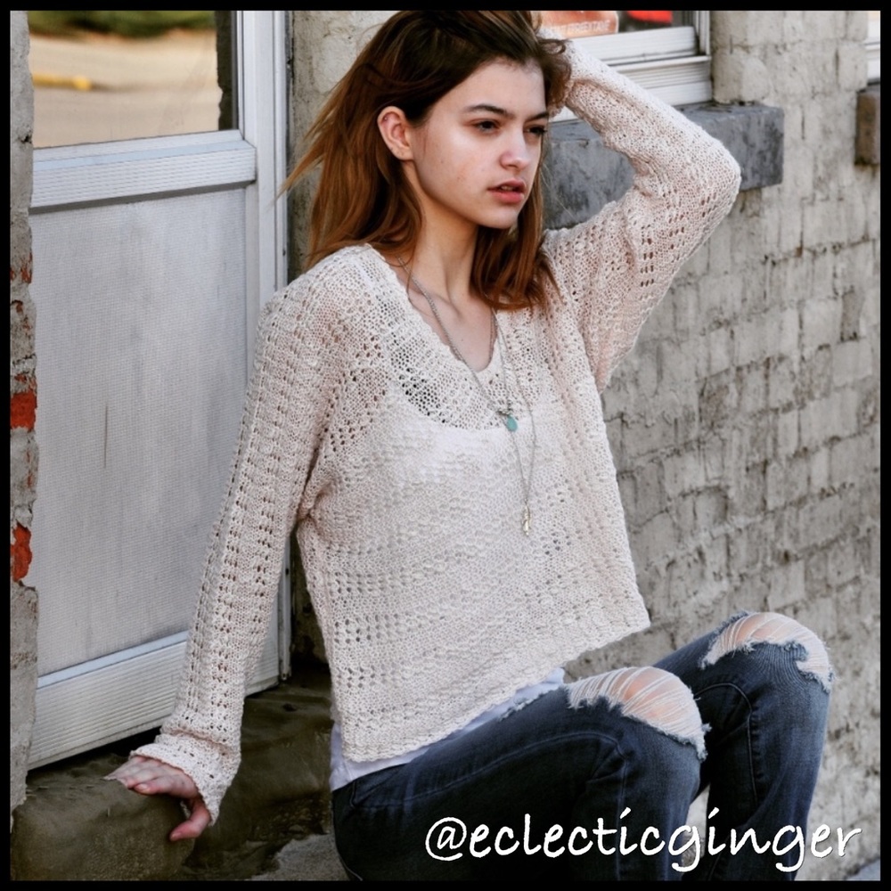 Pink white open knit scoop neck cropped sweater Small S Medium M Large L